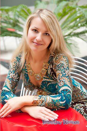 113784 - Elena Age: 40 - Ukraine