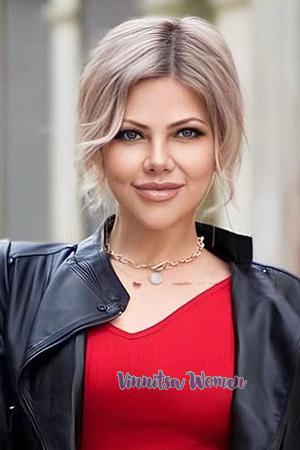 218716 - Elena Age: 40 - Ukraine