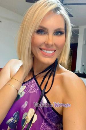 218950 - Natalya Age: 42 - Mexico