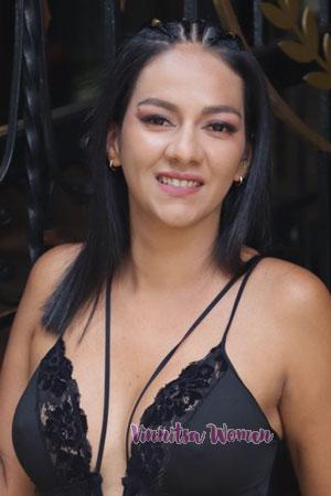 219143 - Yessenia Age: 36 - Colombia