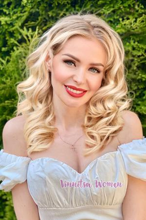 223353 - Elena Age: 40 - Ukraine