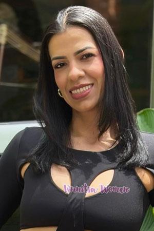 223892 - Laura Age: 39 - Colombia