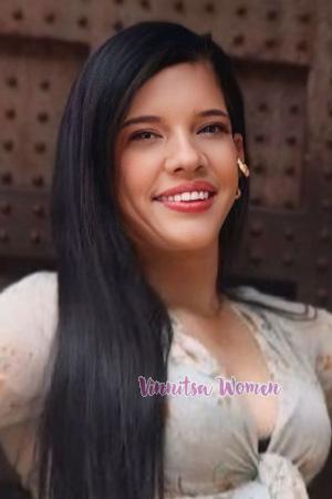 225213 - Yunelis Age: 42 - Colombia