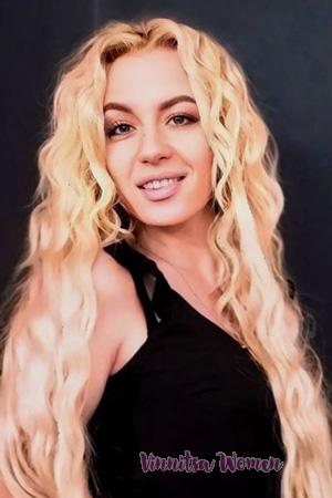 226071 - Anastasiia Age: 31 - Ukraine