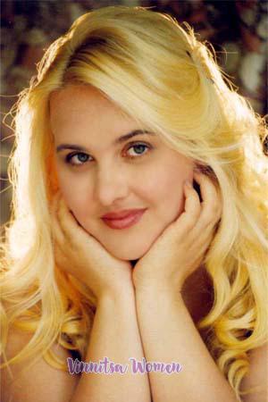 55777 - Irina Age: 30 - Ukraine